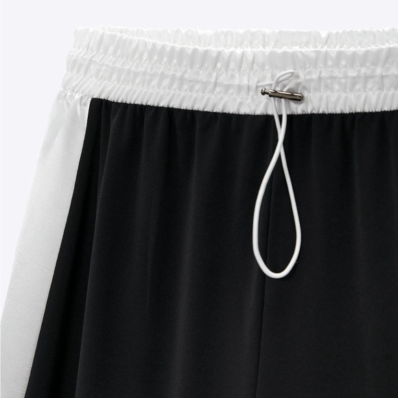 ZARA Flowy Pants with Side Stripe - Picture 3 of 5